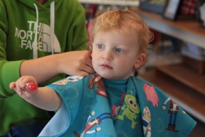 David's Frist Haircut - 0006